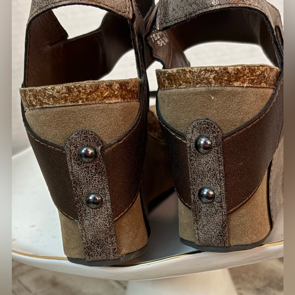 Pierre Dumas Hester-1 Women's Platform Wedge Sandals - Metallic Brown - sz 5.5 - Picture 4 of 12